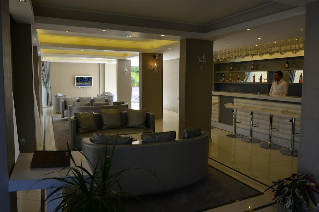 Winecity Hotel Demre Eksteriør billede